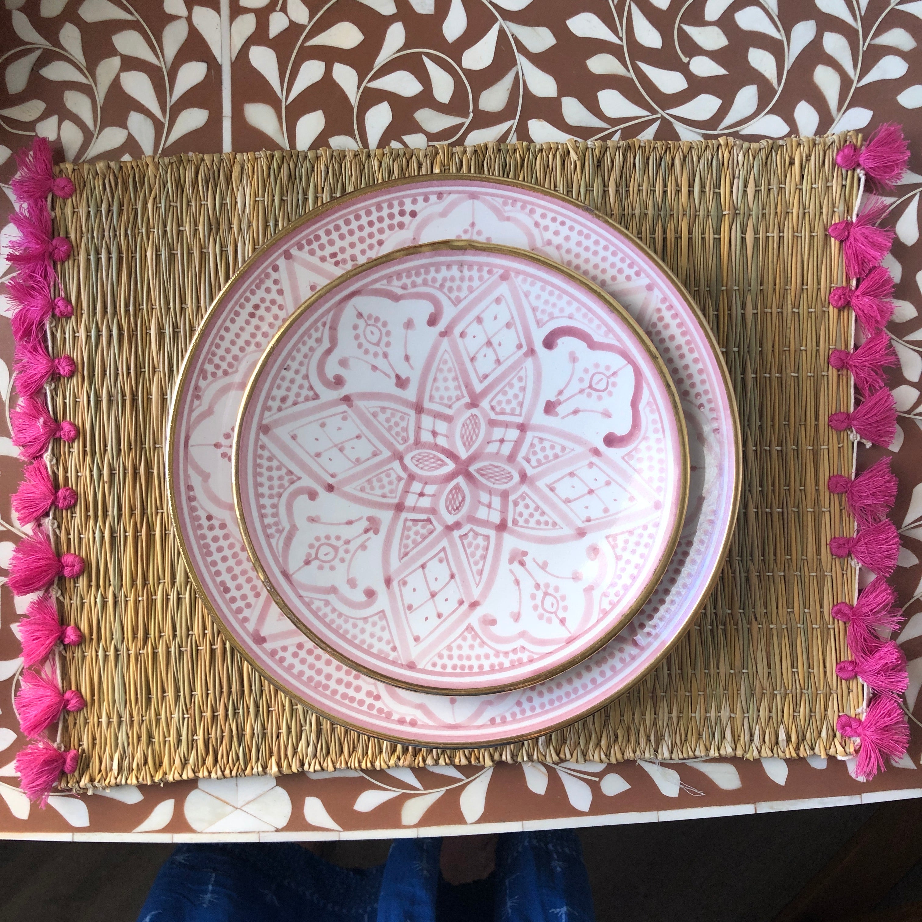 Handmade Marrakech Cotton & Raffia Placemat with Hot Pink Tassels