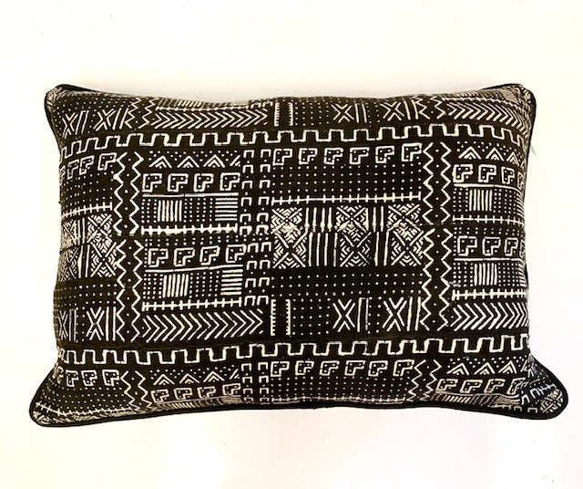 Authentic Mudcloth Cushion in Black