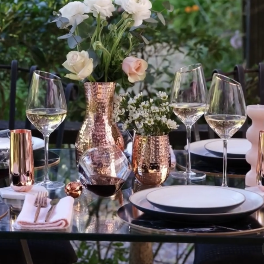 Manhattan Elegance Stemmed Wine Glasses