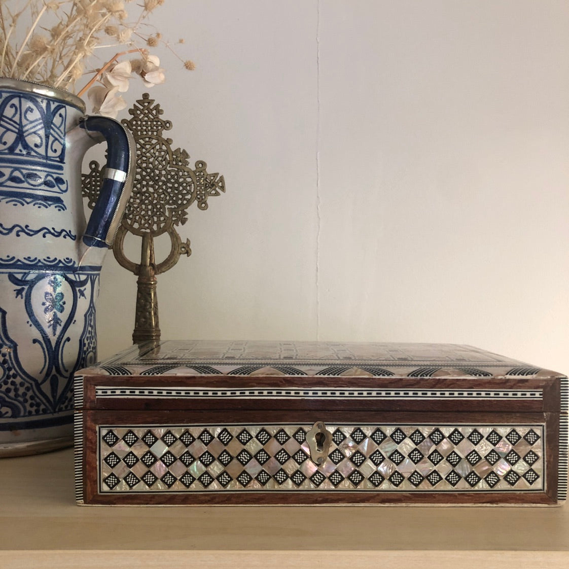 Mother of Pearl Inlay Bedside Cabinet in Grey - WS#1