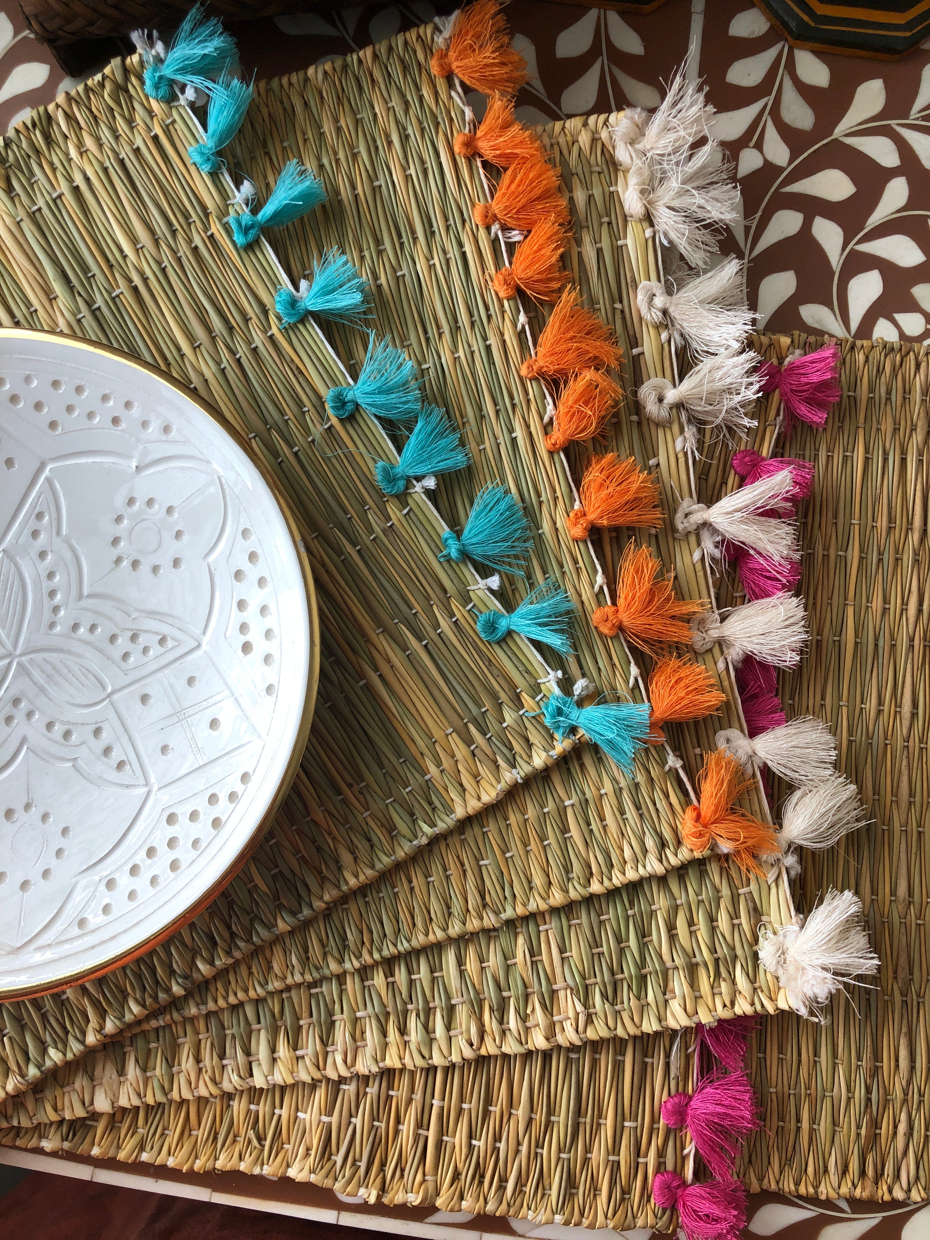 Handmade Marrakech Cotton & Raffia Placemat with Hot Pink Tassels