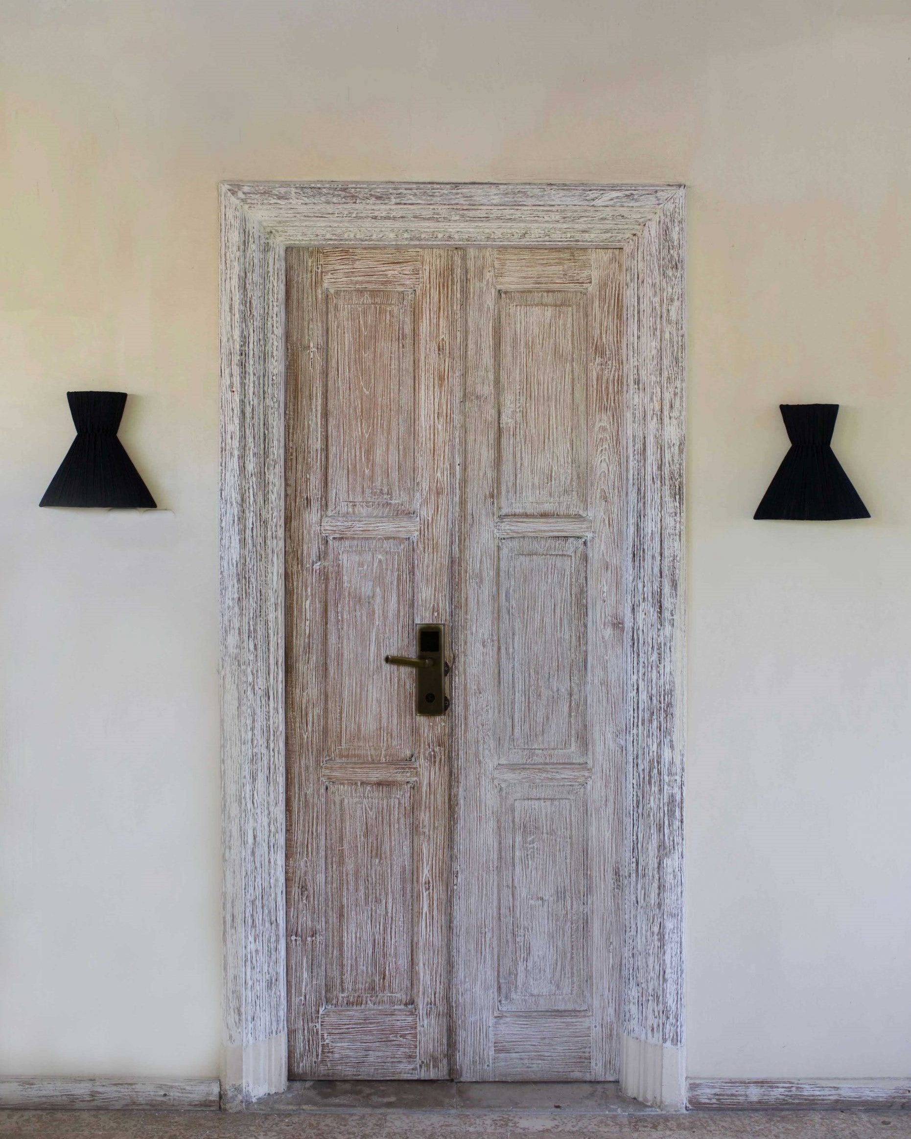 Ta-Hi-TiWall Sconce in Voile