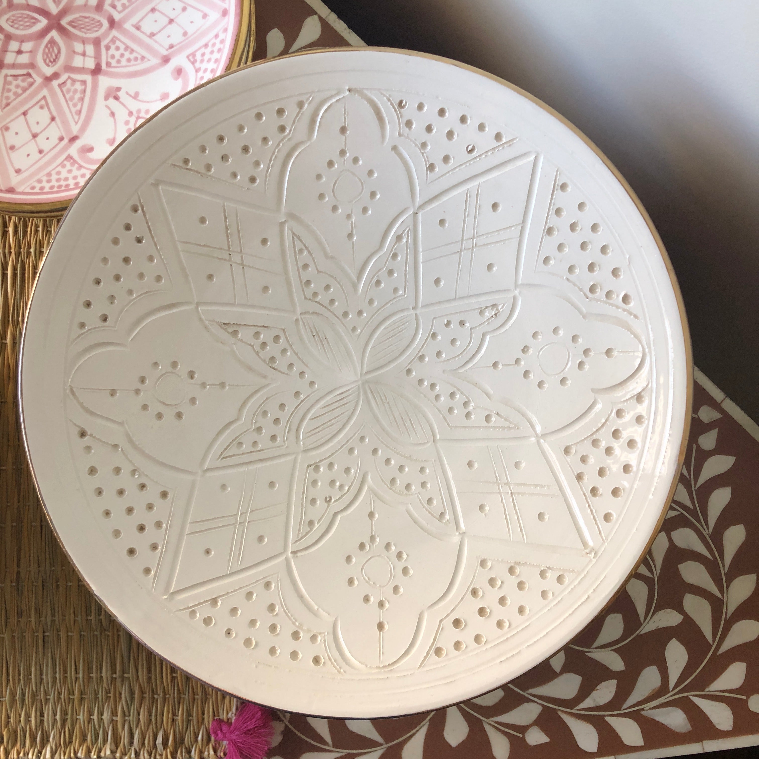 Pastel Safi Plates (Set of Two) in White