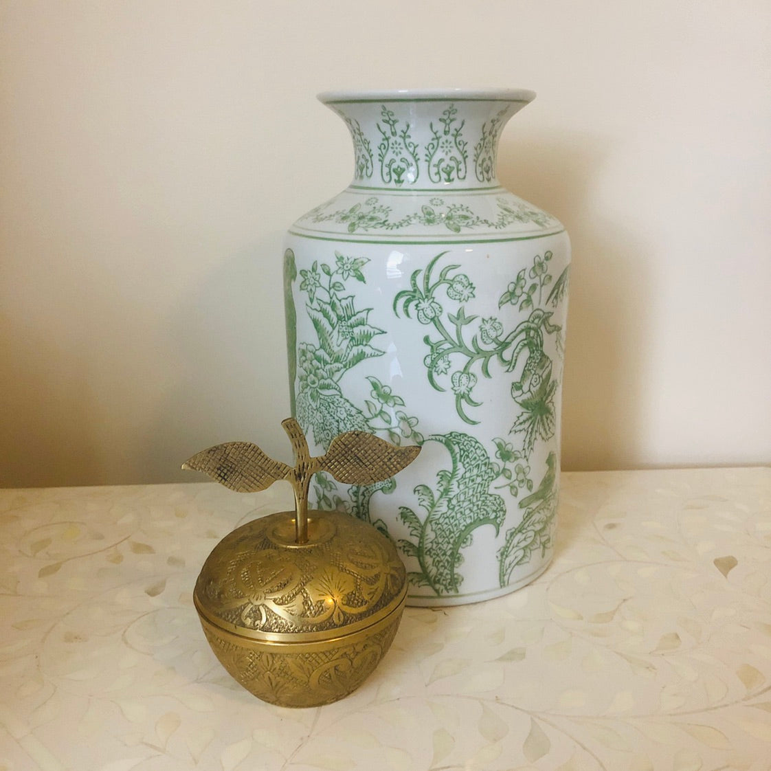 Chinoiserie Vase in Sage