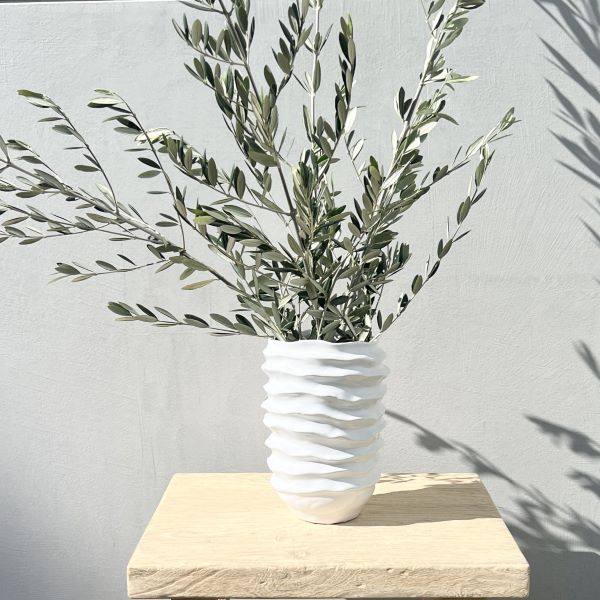Ribbed Vase in White