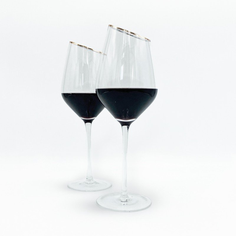 Manhattan Elegance Stemmed Wine Glasses