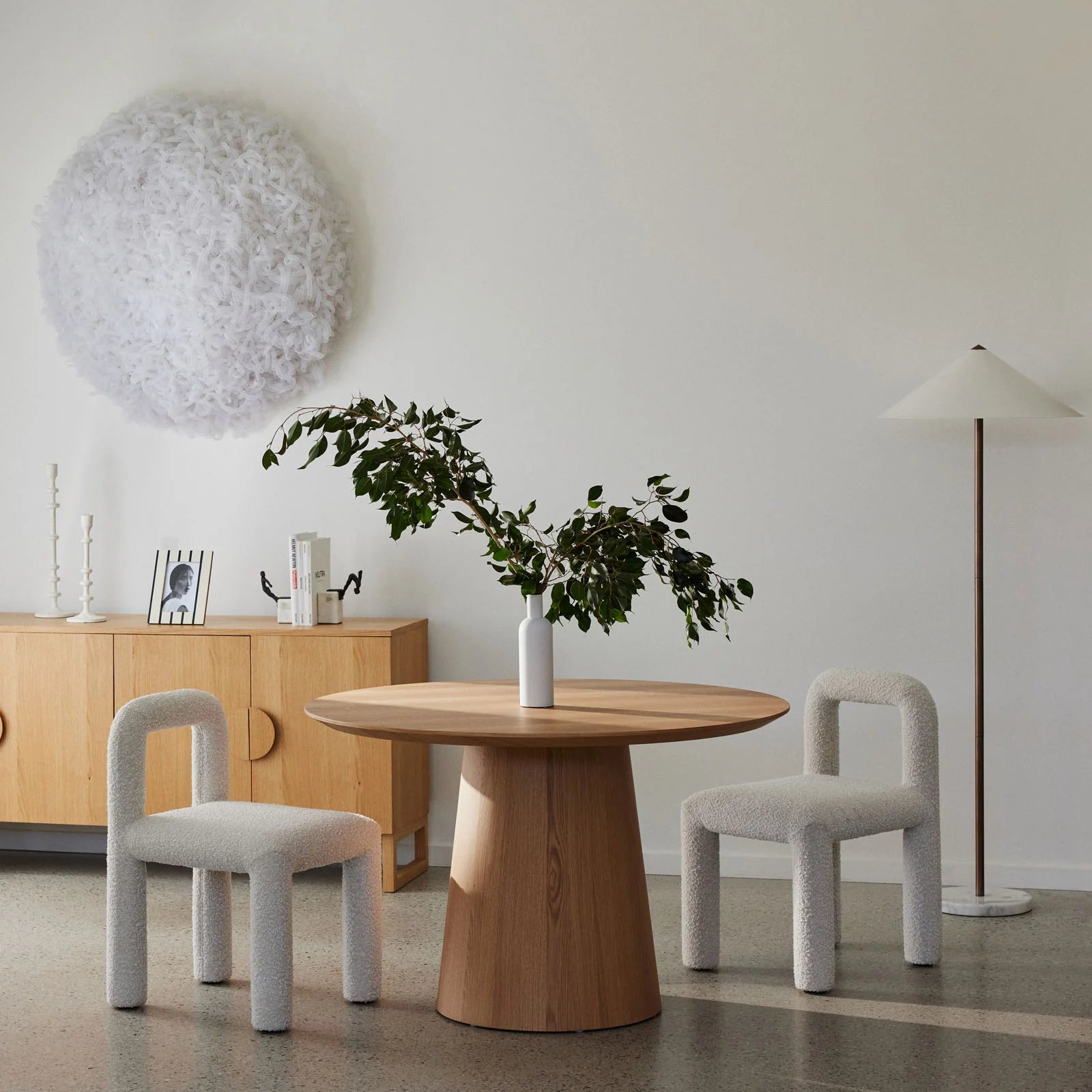 Zoro Chair in White