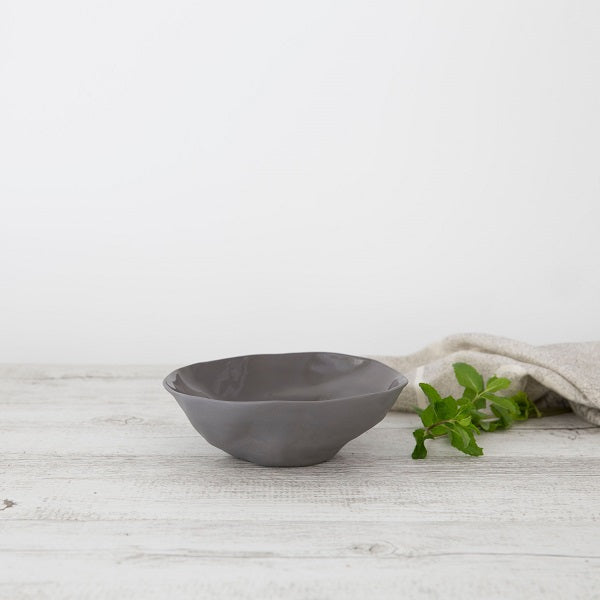 Flax Fruit Bowl in Charcoal