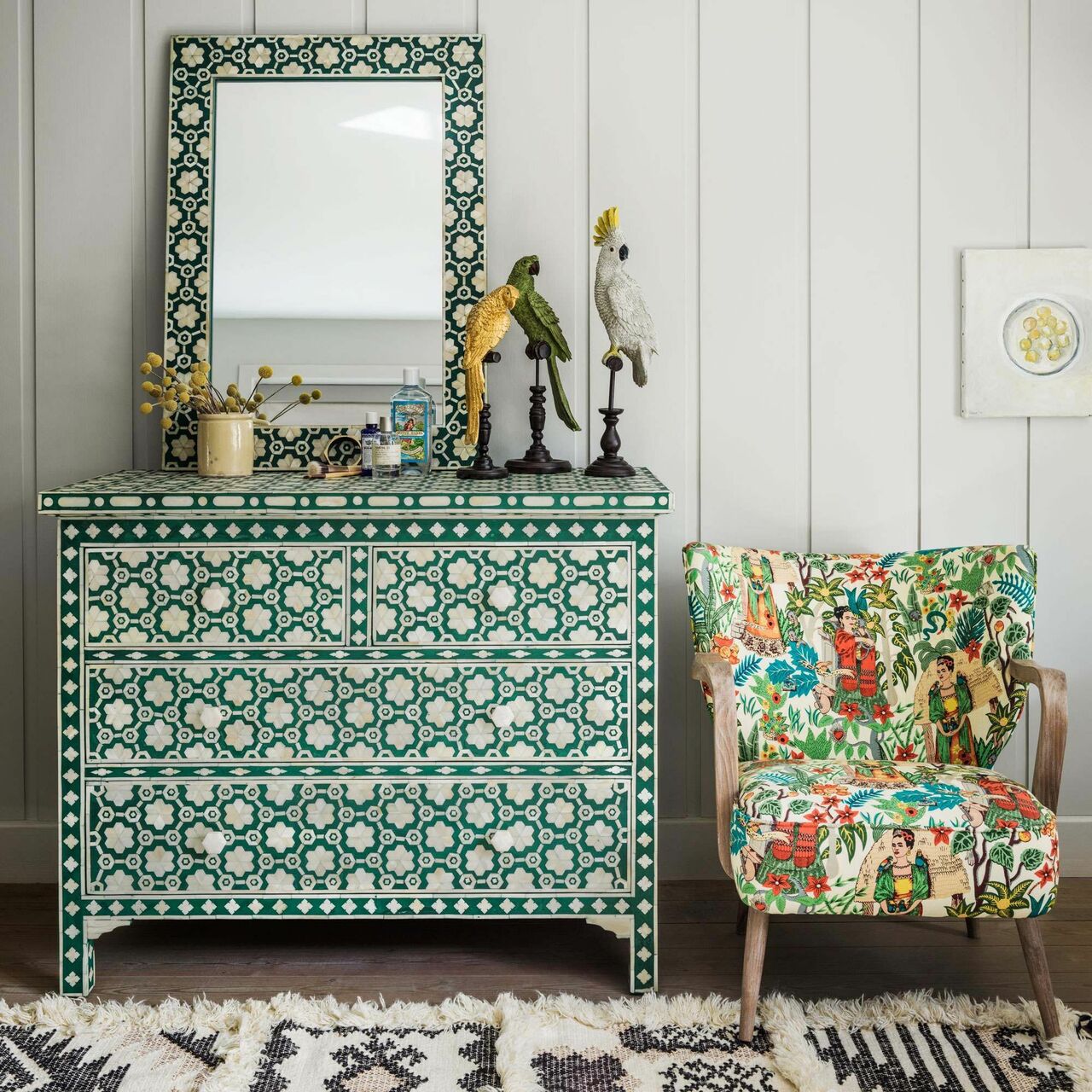 Cacatoes Royale on Stand in Teal