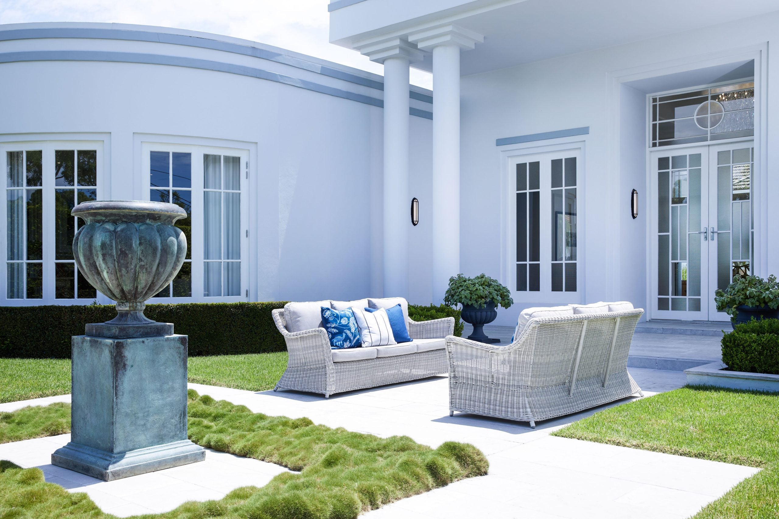 Avalon Sofa