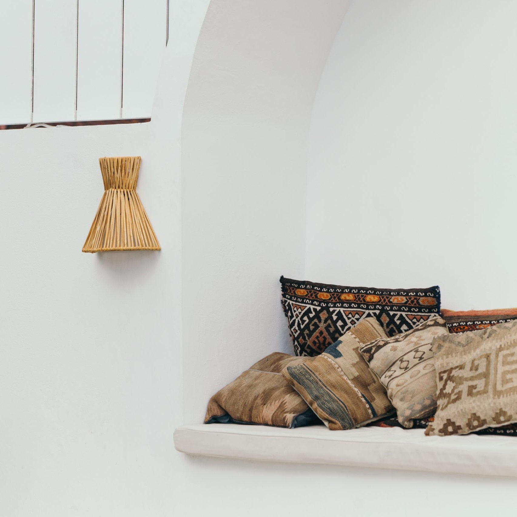 Ta-Hi-TiWall Sconce in Rattan