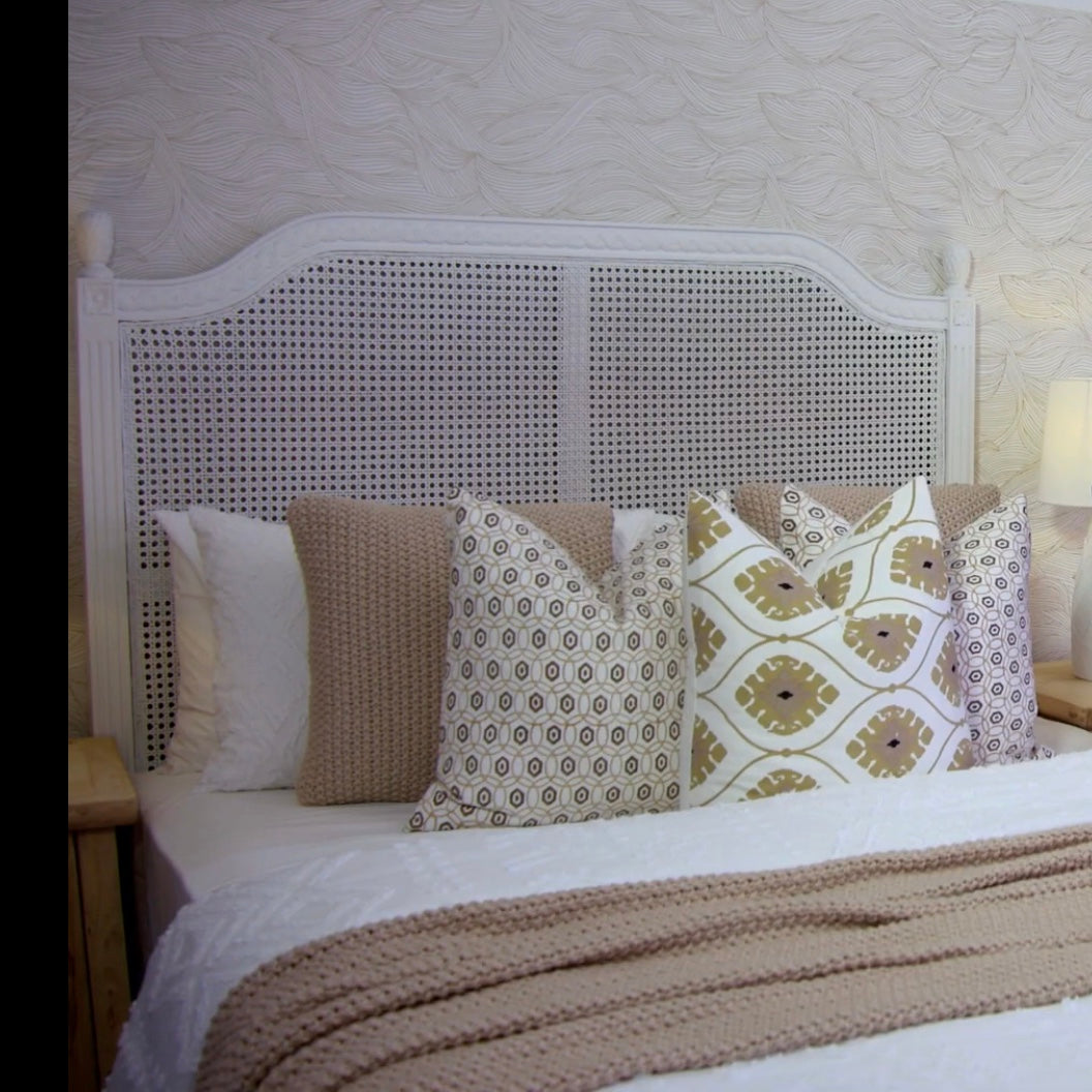 Vascalles Rattan Headboard in White