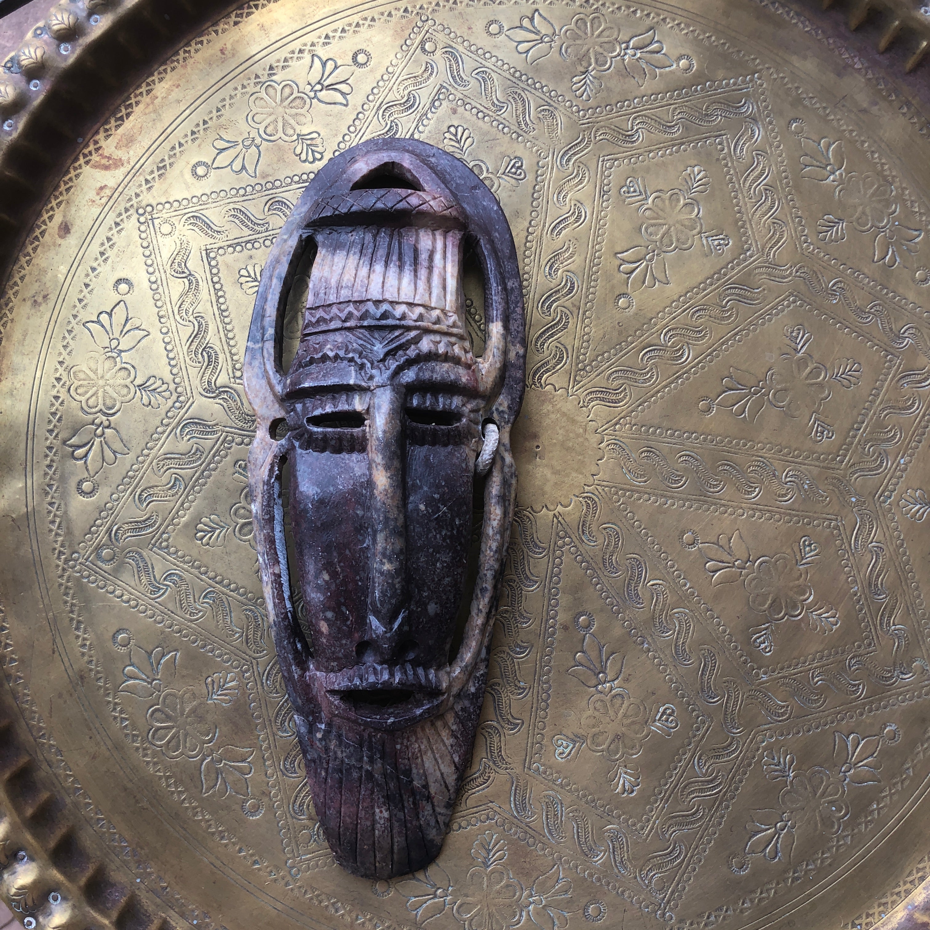 Sahara Alabaster Mask