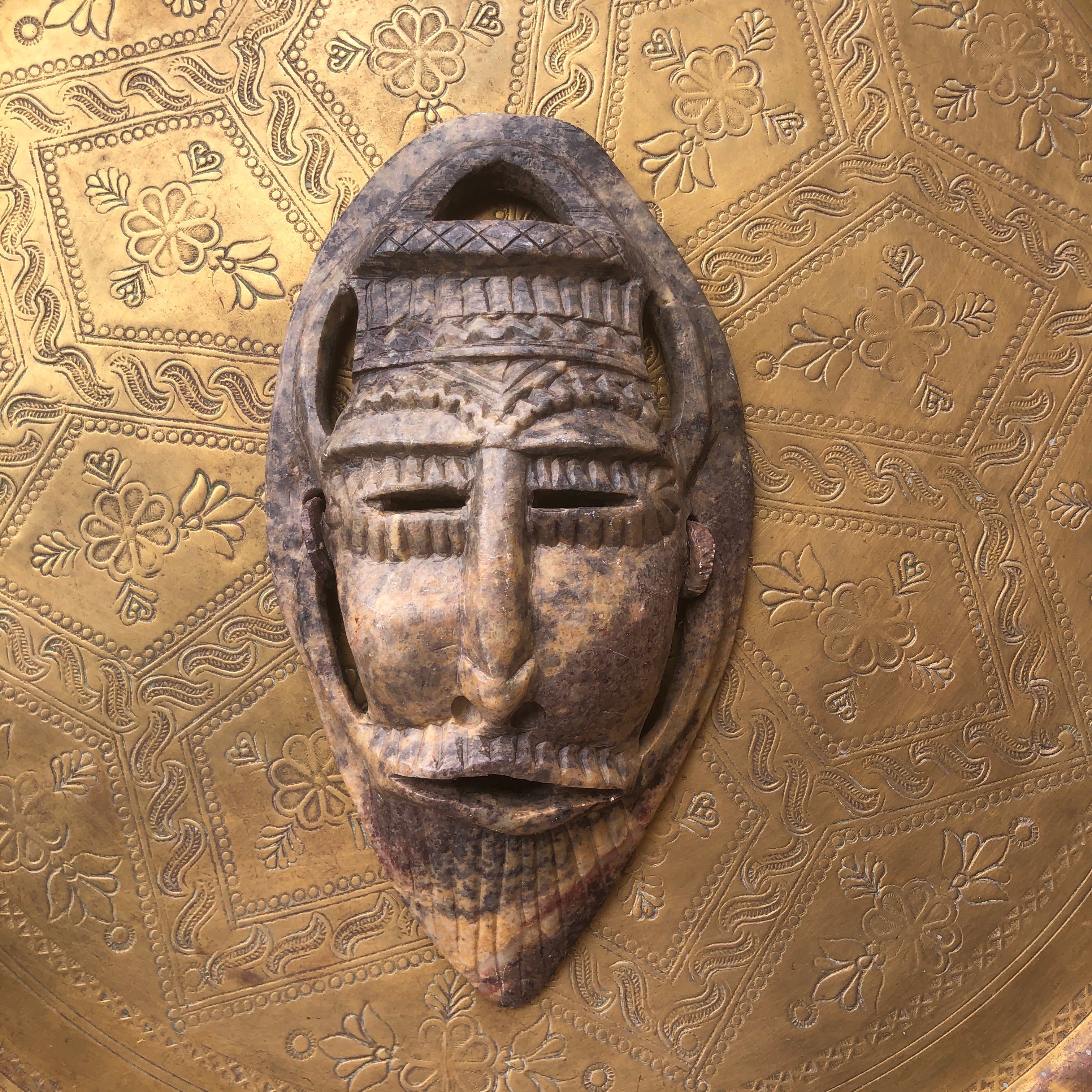 Sahara Alabaster Mask