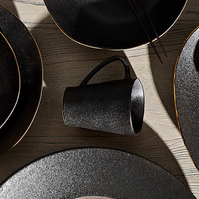 Neirra Dinner Set in Black