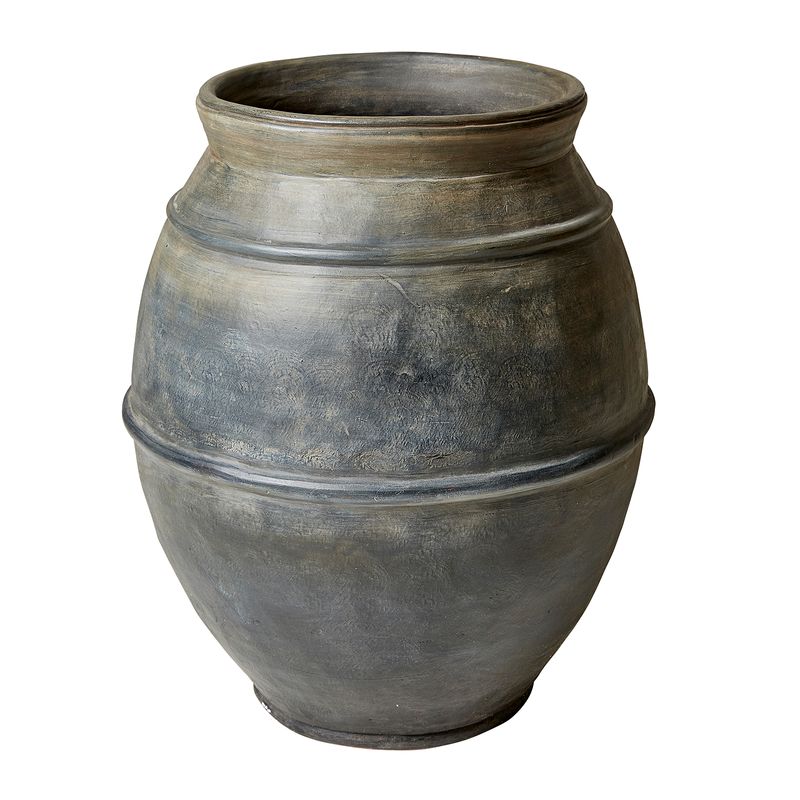 Kuro Urn in Black