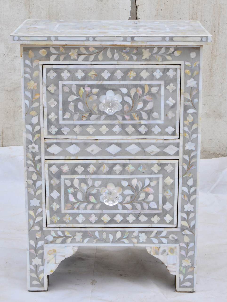 Mother of Pearl Inlay Bedside Chest (Small) in Grey