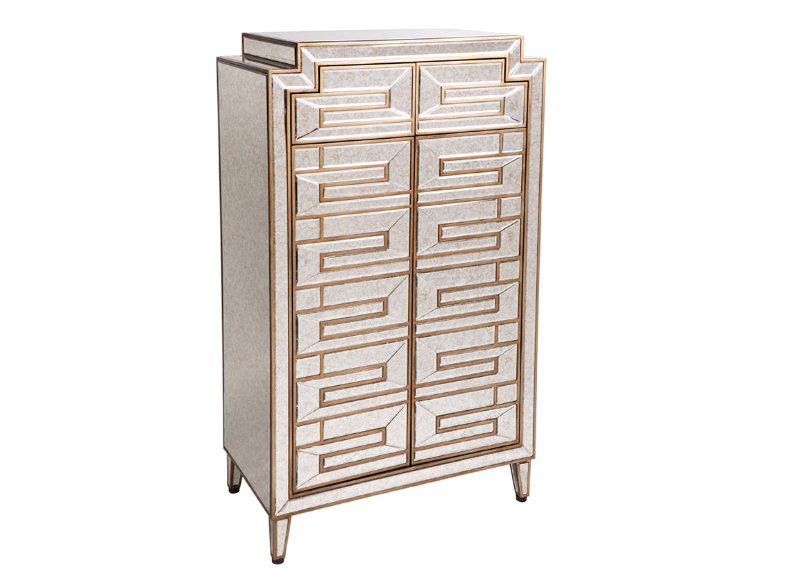 Amaroni Cabinet