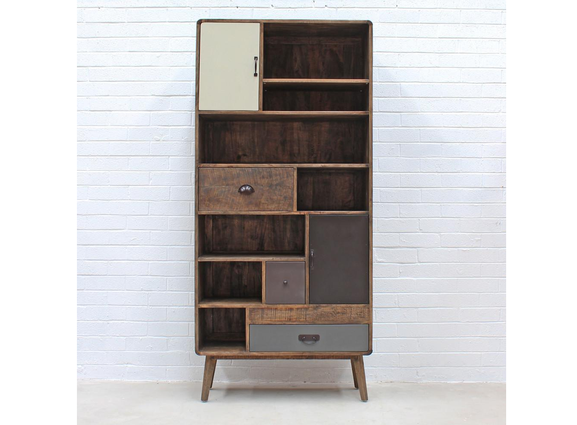 Ludvika Bookshelf