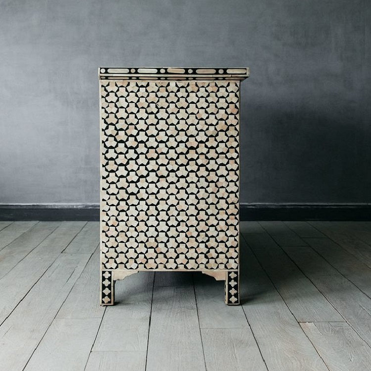 Luxury Leria Console