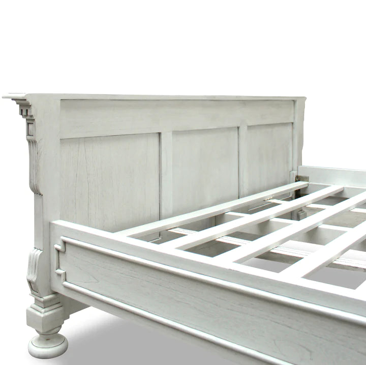 Augusta Bed