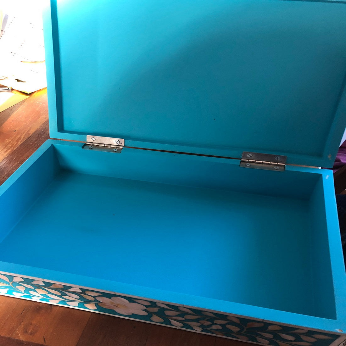 Zohi Interiors Signature Collection : Mother of Pearl Inlay Large Box in Floral/Turquoise