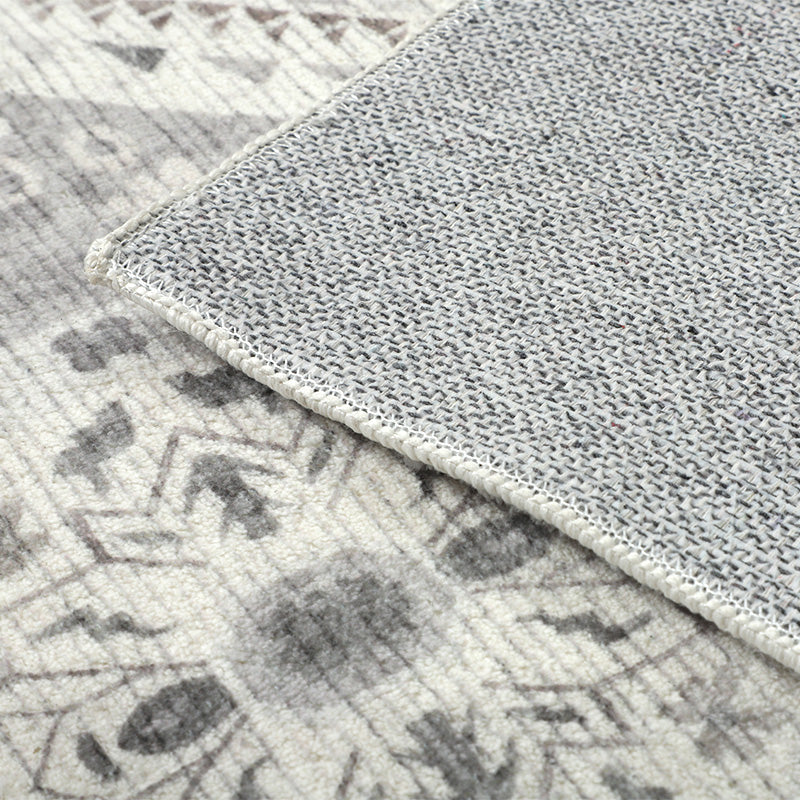 Lago Machine Washable Rug in Grey