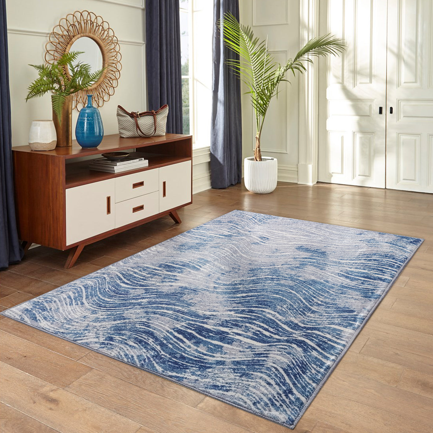 Shikhar Machine Washable Rug in Blue