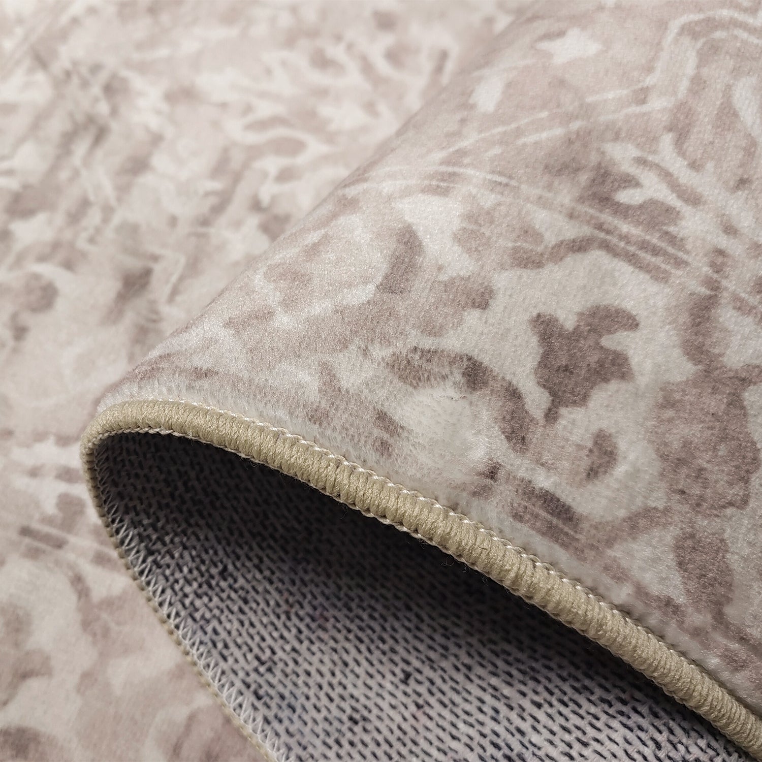 Shay Machine Washable Rug in Natural