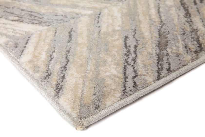 Makrana Distressed Rug in Grey