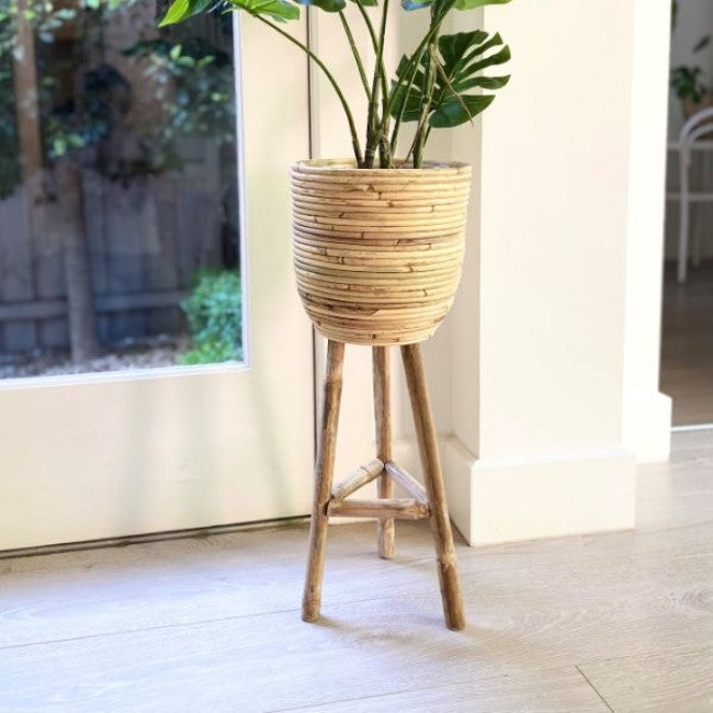 Marc Ribbed Pot with Legs