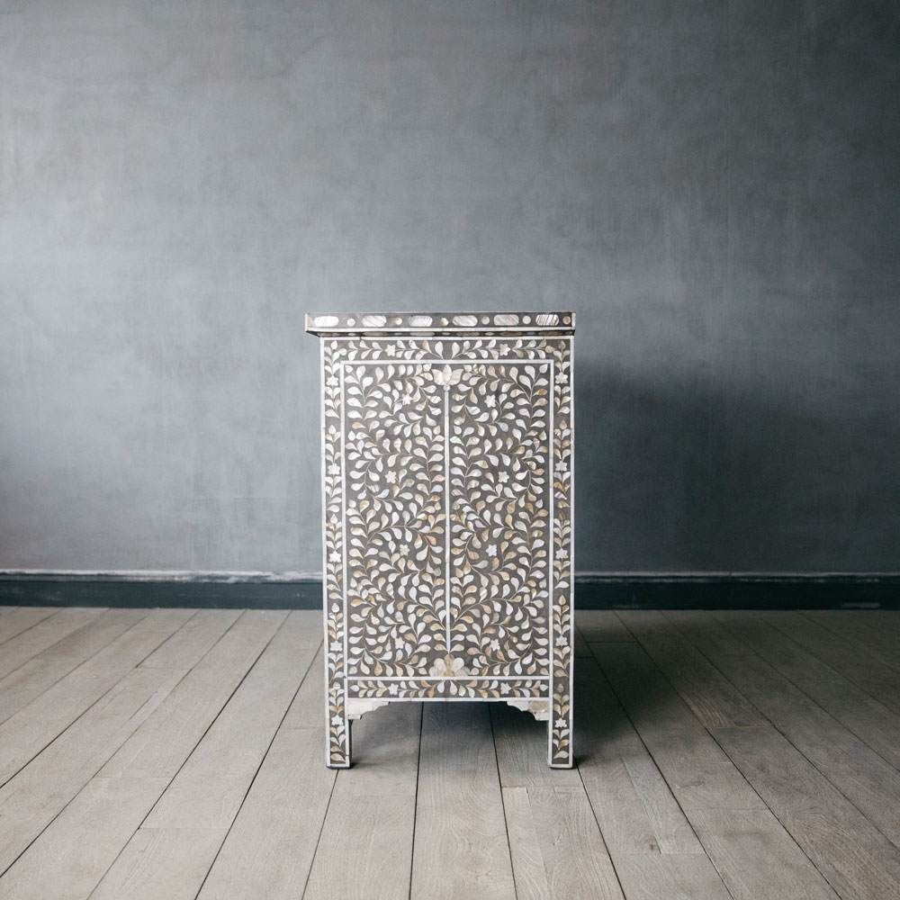 Classic Mother of Pearl Chest of Drawers