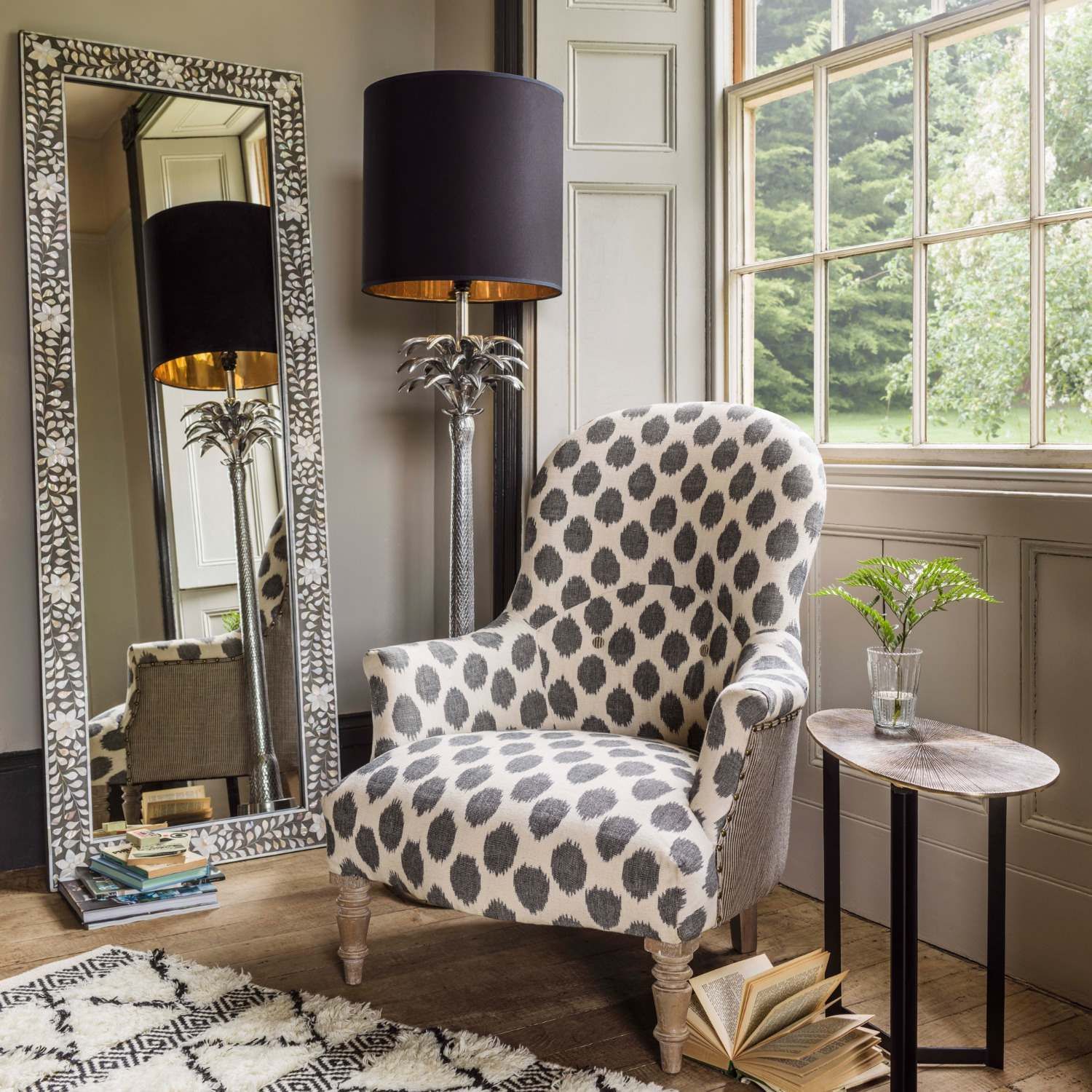 Mother of Pearl Floor Mirror in Grey