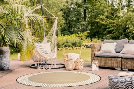 Olympia Round Indoor/Outdoor Rug in Beige