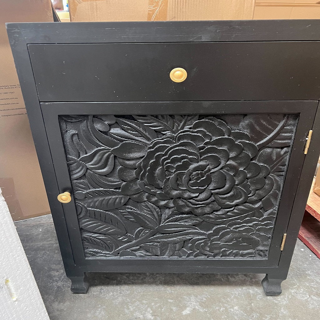 Noir Bedside Cabinet - Handle of Left Side Facing - Warehouse Sale