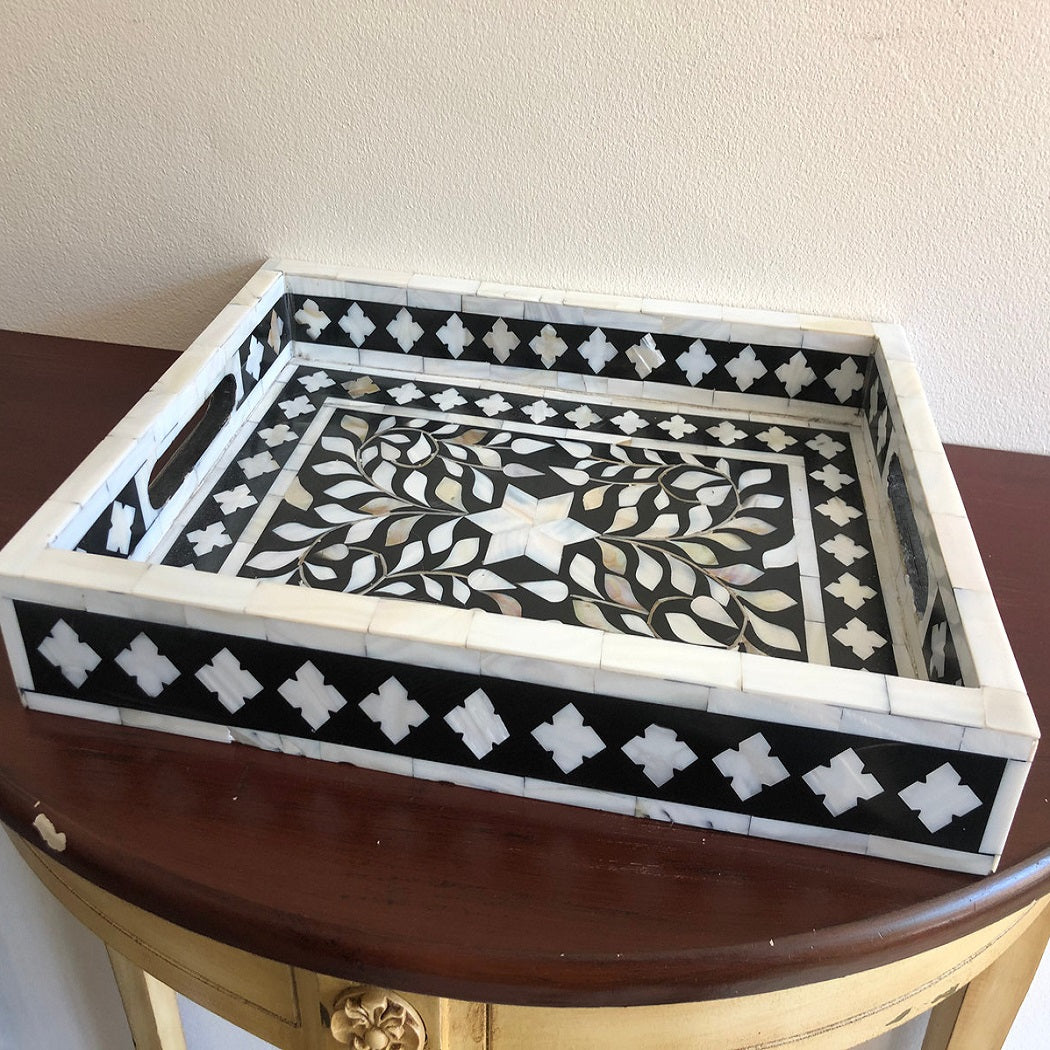 Mother of Pearl Inlay Medium Round Tray in Grey