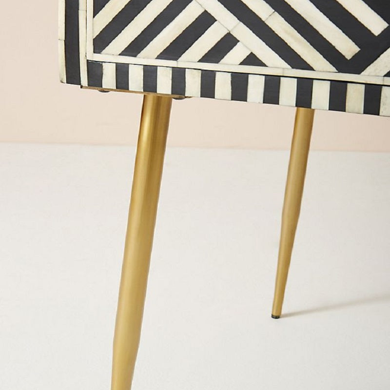Optical Inlay Desk in Black