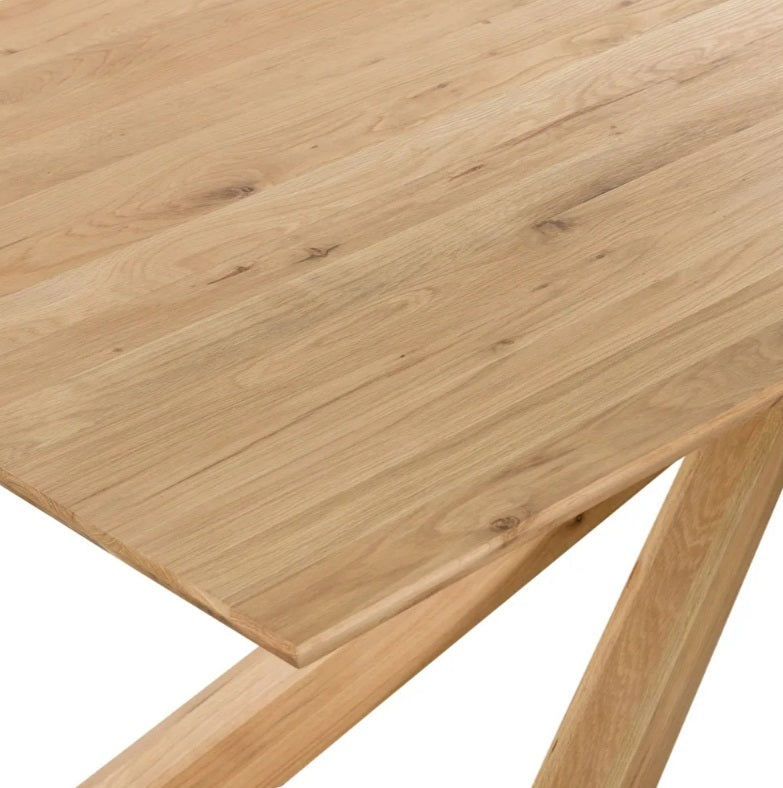 Helsinki Oak Dining Table in Natural