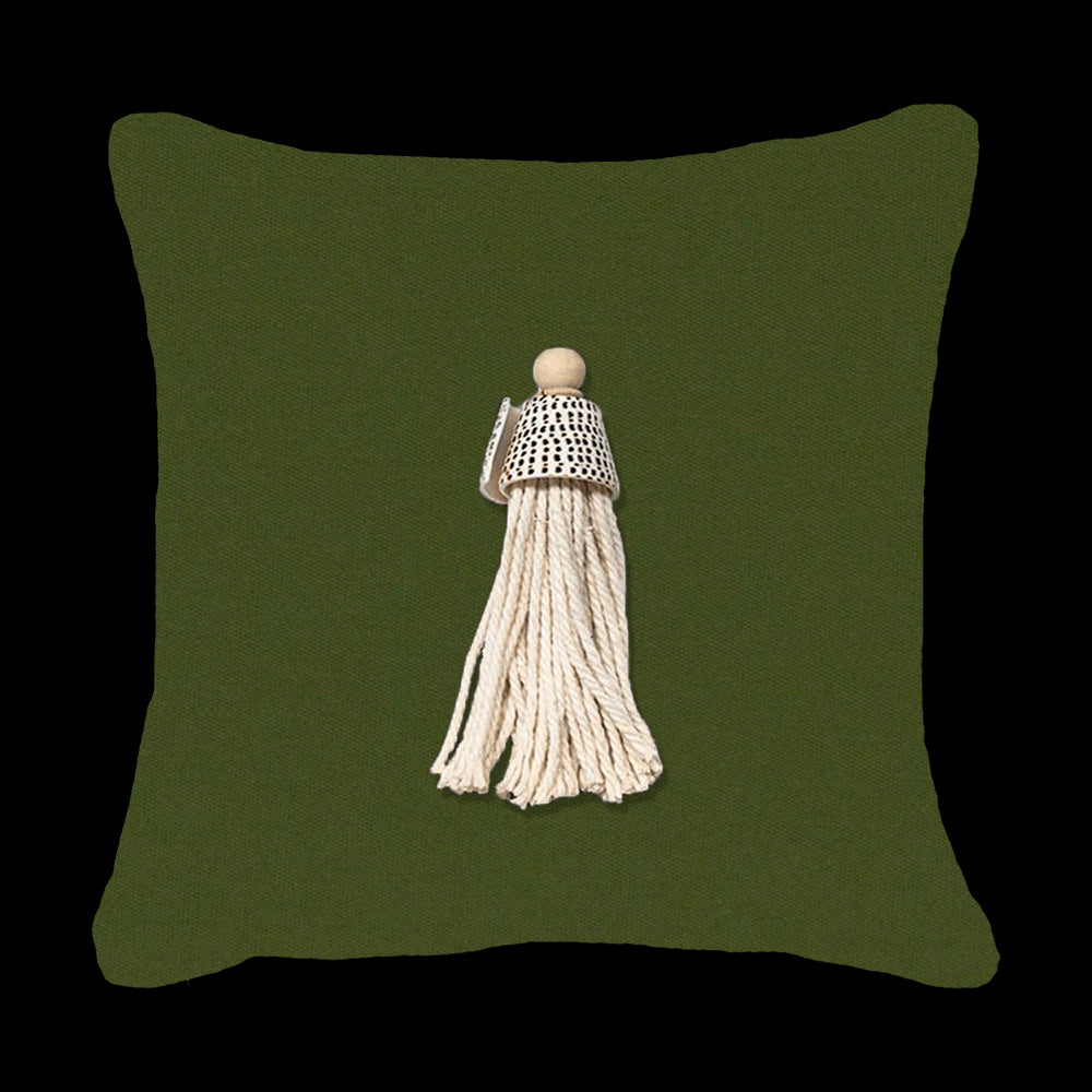 Outdoor Shell Junonia Cushion