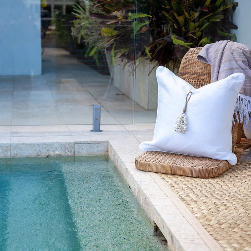 Outdoor Shell Waterfall Lounge Cushion
