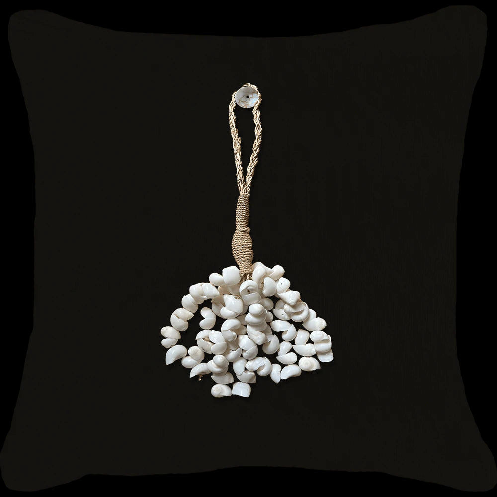 Outdoor Shell Waterfall Lounge Cushion