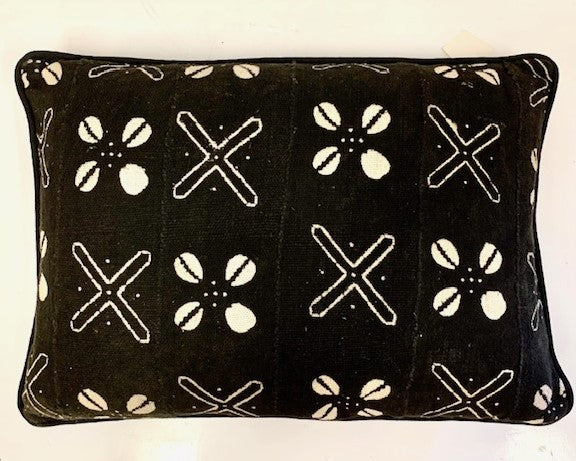 Authentic Mudcloth Cushion in Black