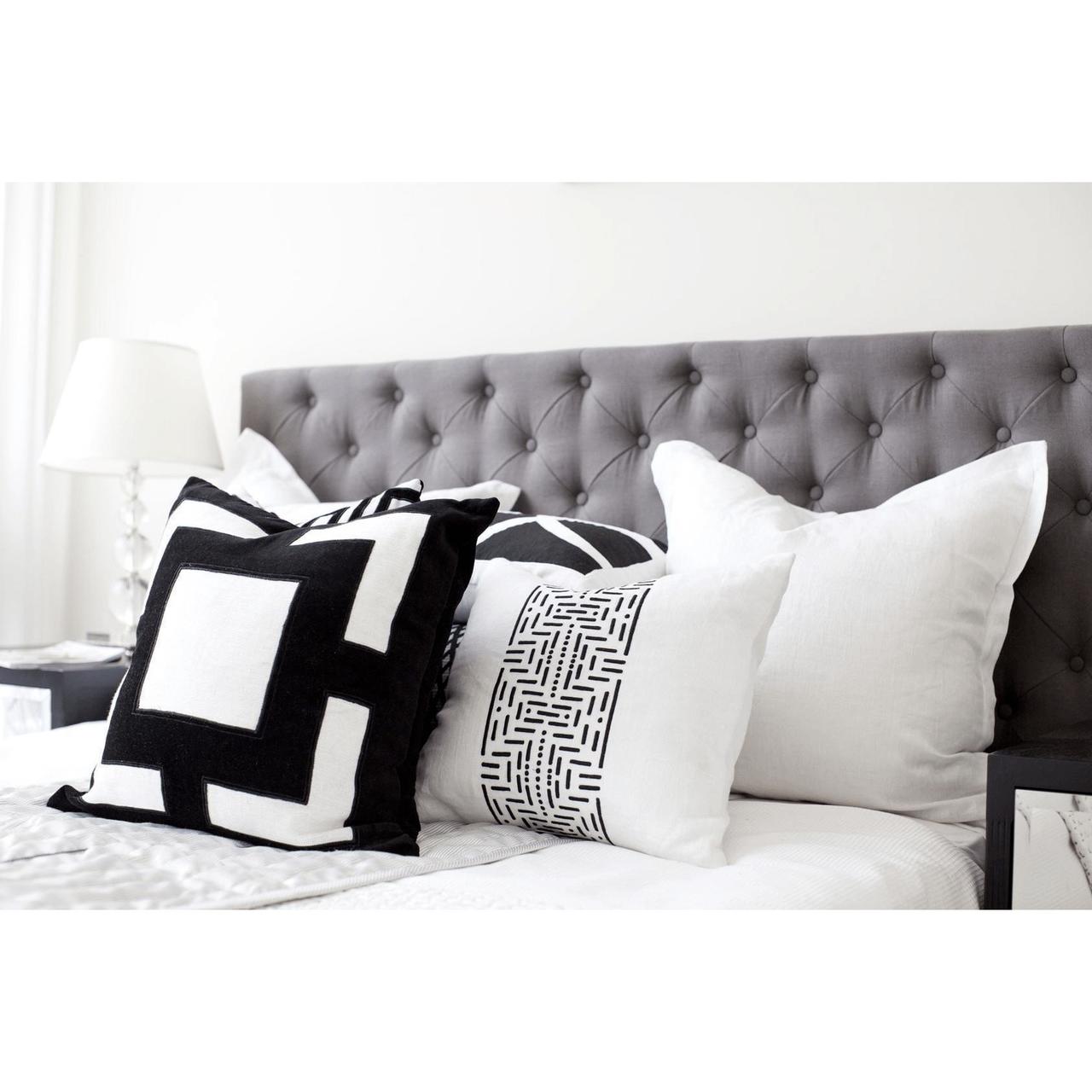 Panel Cushion in Velvet