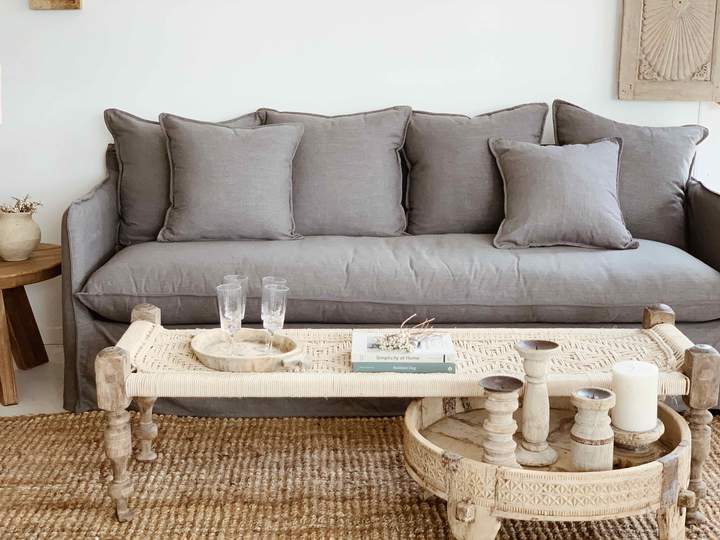 Rui Armchair in Graphite