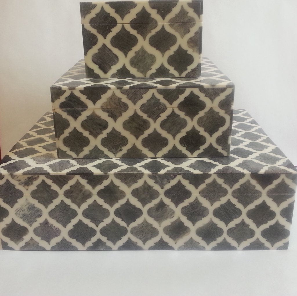 Bone Inlay Box in Junction Pattern