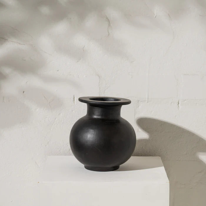 Longpi Short Vase