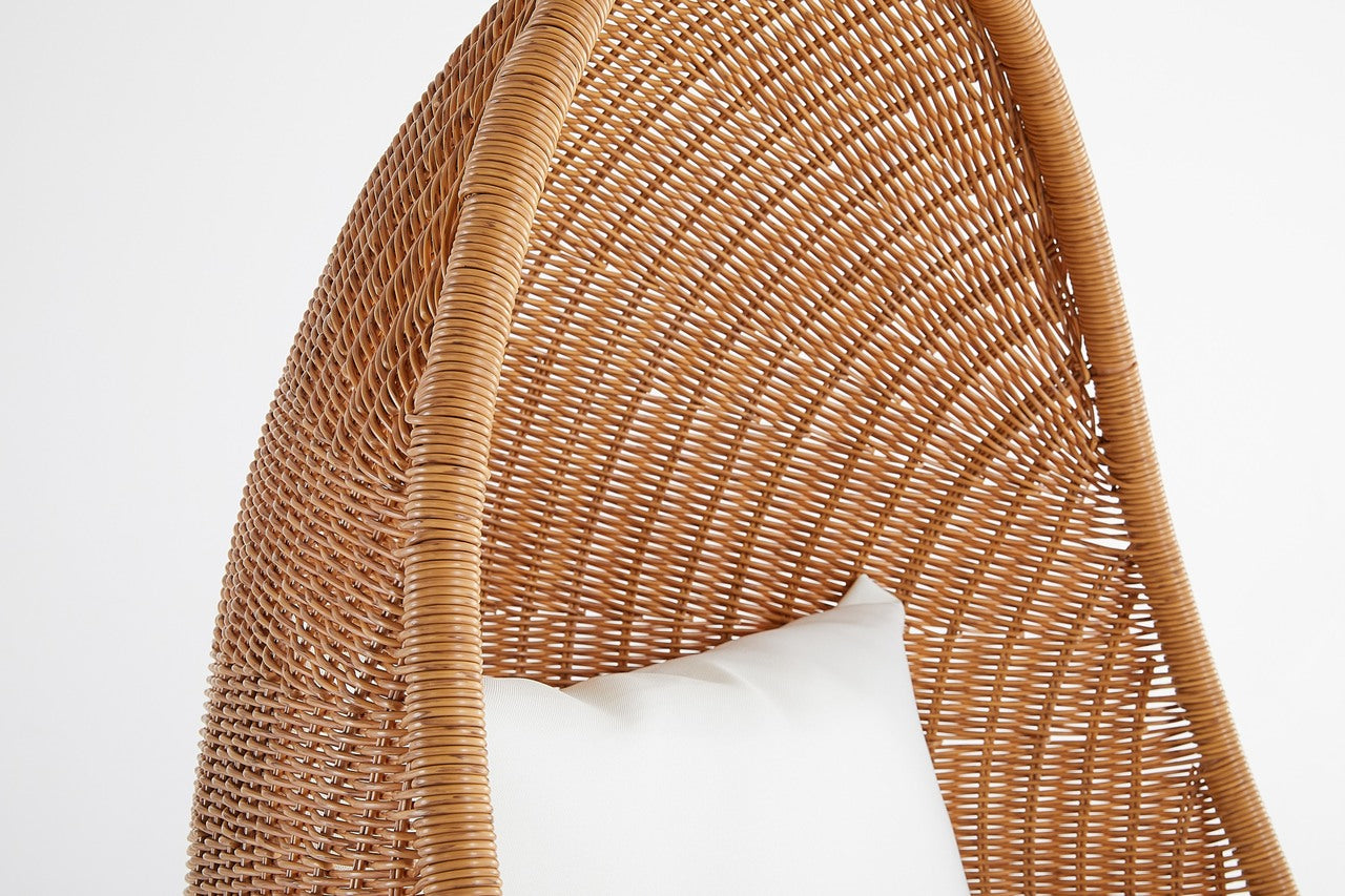 Scoop Pod Chair