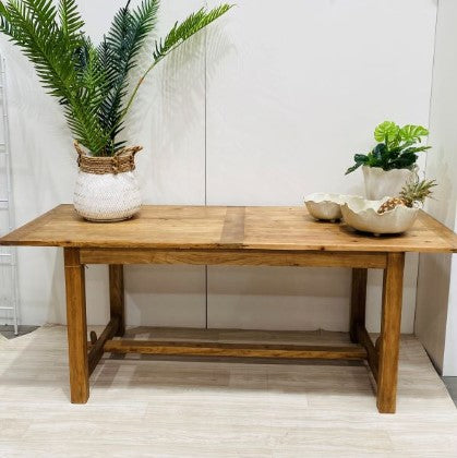 Aix Dining Table