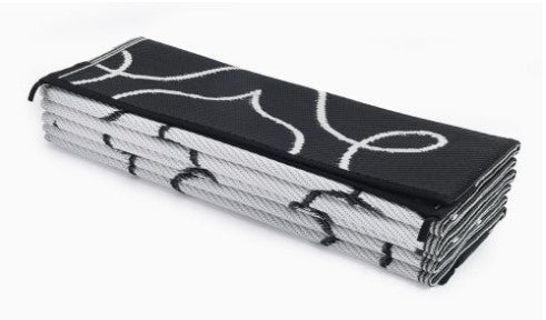 Syracuse Foldable Plastic Rug in Black