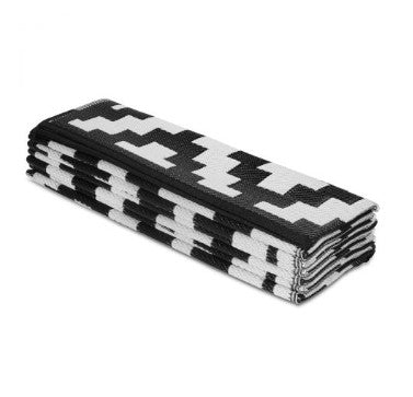 Aztec Foldable Plastic Rug in Black
